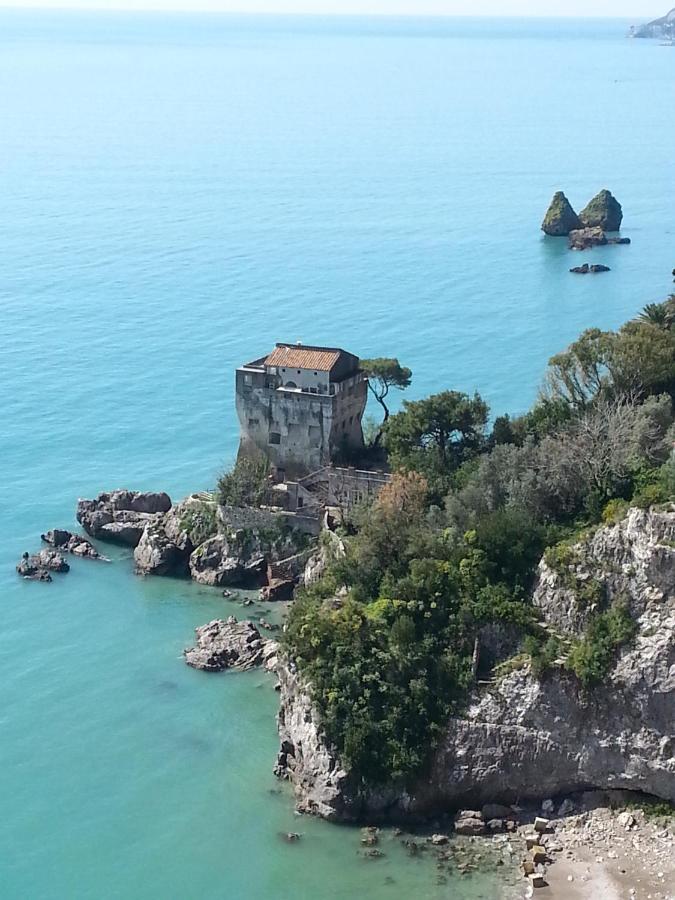 Il Covo Delle Civette Bed & Breakfast Vietri Екстериор снимка