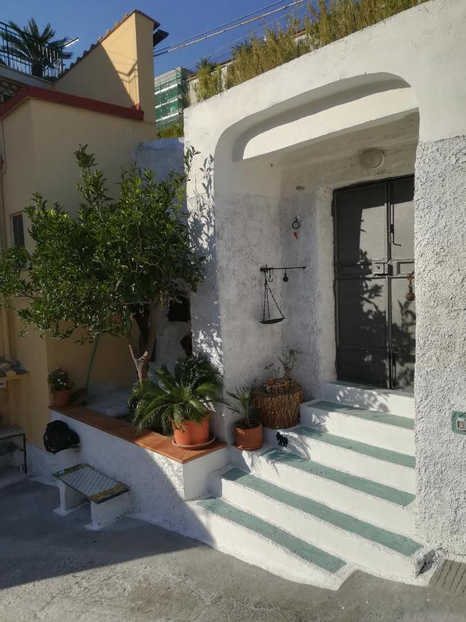Il Covo Delle Civette Bed & Breakfast Vietri Екстериор снимка