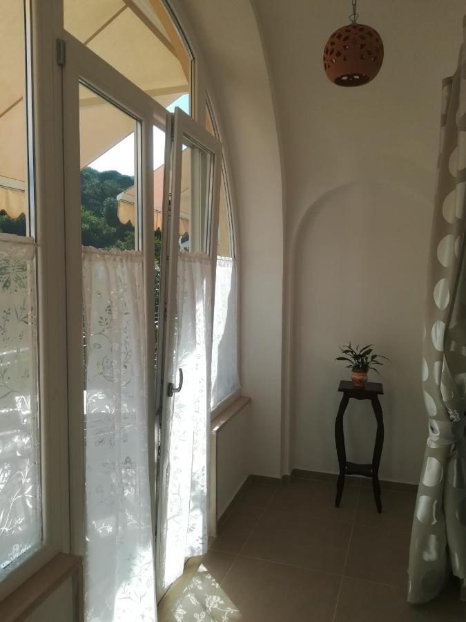 Il Covo Delle Civette Bed & Breakfast Vietri Екстериор снимка