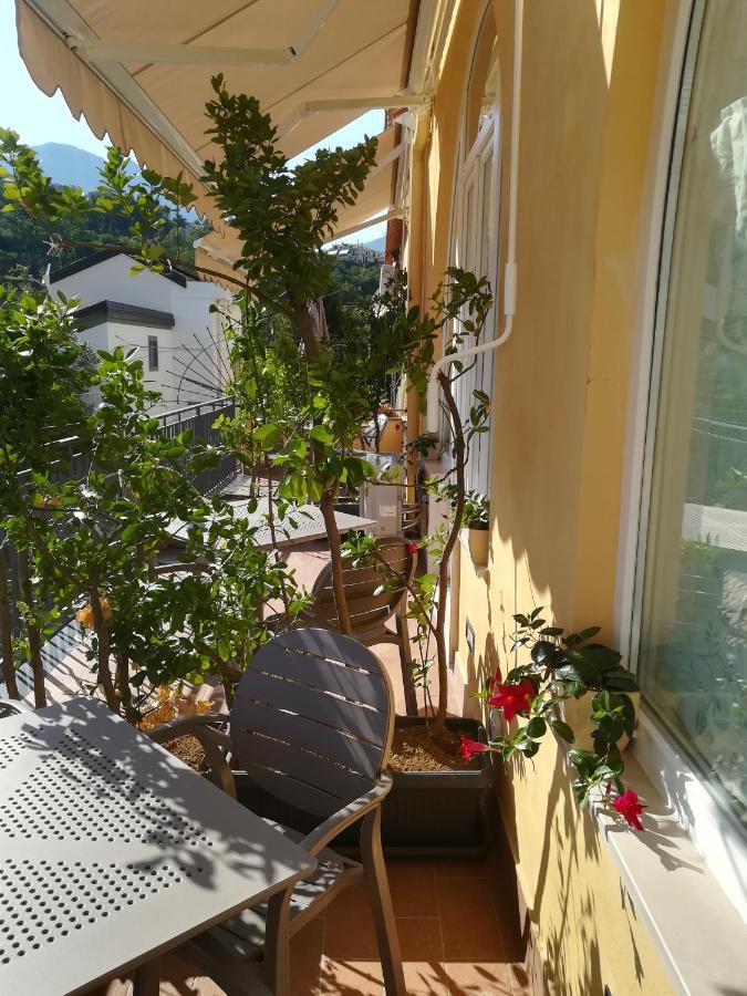 Il Covo Delle Civette Bed & Breakfast Vietri Екстериор снимка