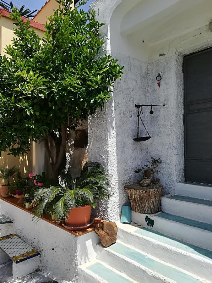 Il Covo Delle Civette Bed & Breakfast Vietri Екстериор снимка