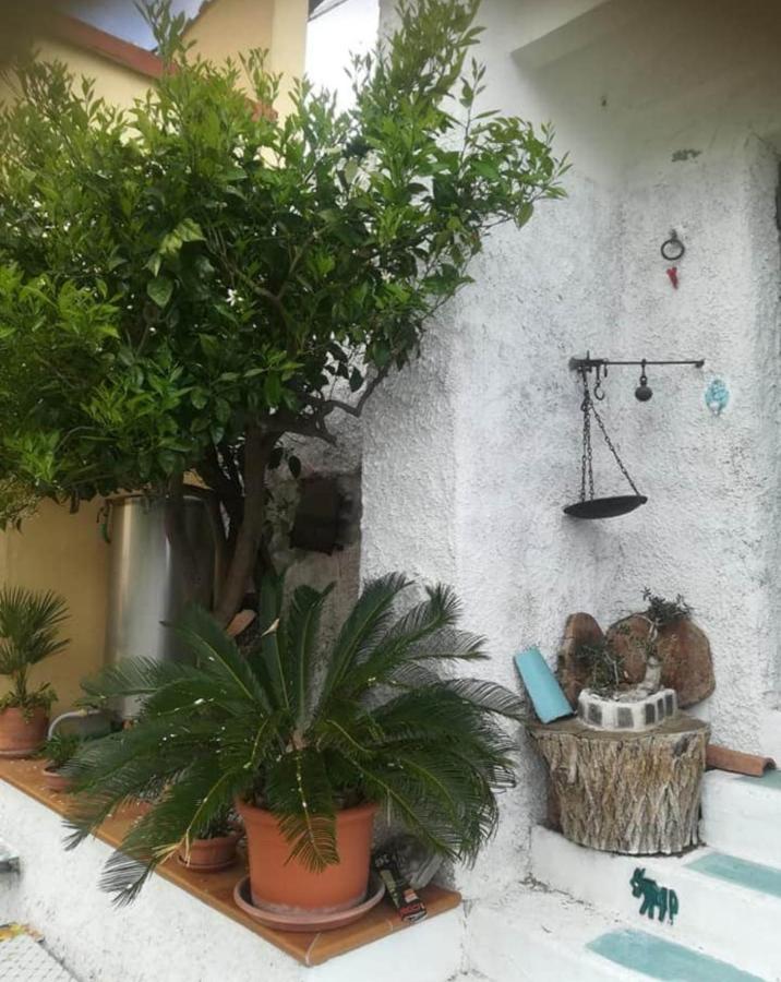 Il Covo Delle Civette Bed & Breakfast Vietri Екстериор снимка